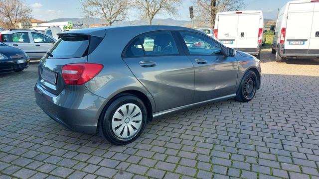 MERCEDES-BENZ A 180 usata, con Alzacristalli elettrici