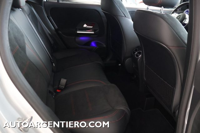 MERCEDES-BENZ GLA 220 usata, con Supporto lombare