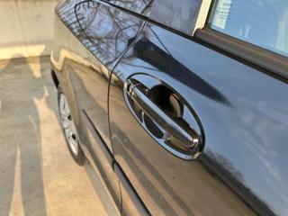 TOYOTA Yaris usata 51