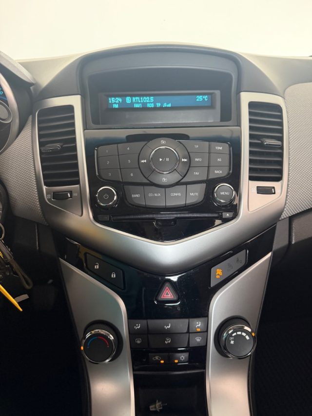 CHEVROLET Cruze usata 12