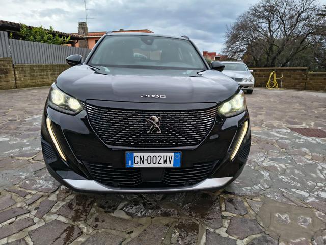 PEUGEOT 2008 usata, con Vetri oscurati