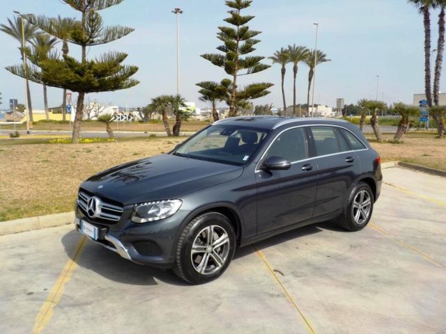 MERCEDES-BENZ GLC 220 usata, con Airbag