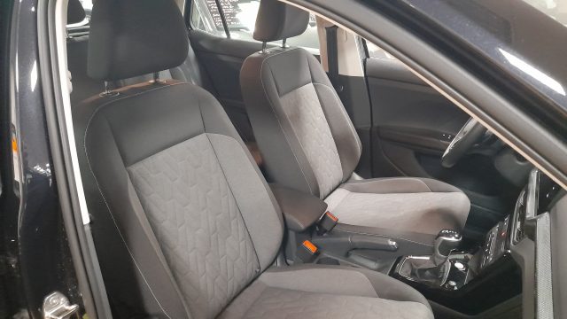 VOLKSWAGEN T-Cross usata, con Controllo elettronico della corsia