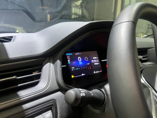 RENAULT Captur usata, con Fari LED