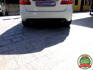 MERCEDES-BENZ B 180 usata, con Tetto panorama