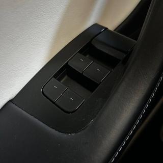 TESLA Model 3 usata, con Luci diurne LED