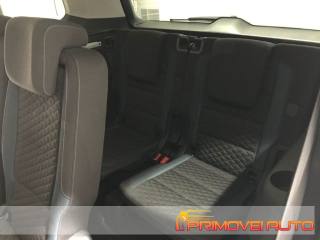 VOLKSWAGEN Touran usata, con Chiusura centralizzata