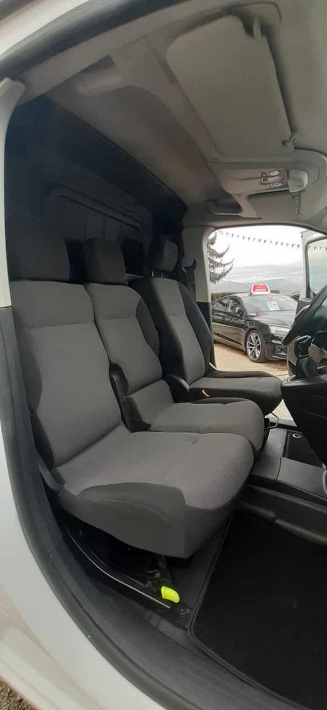 PEUGEOT Partner usata 13