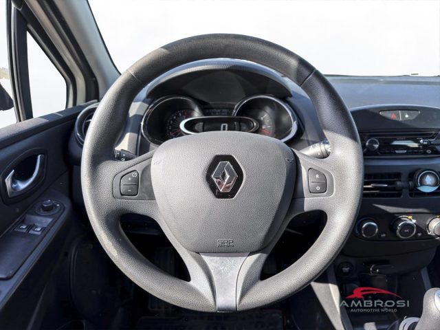 RENAULT Clio usata 12