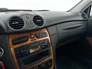 MERCEDES-BENZ CLK 200 usata, con Controllo automatico clima