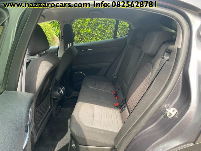 ALFA ROMEO Stelvio usata, con Autoradio