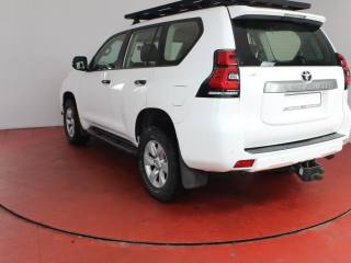 TOYOTA Land Cruiser usata, con Chiusura centralizzata