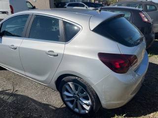 OPEL Astra usata, con Controllo trazione