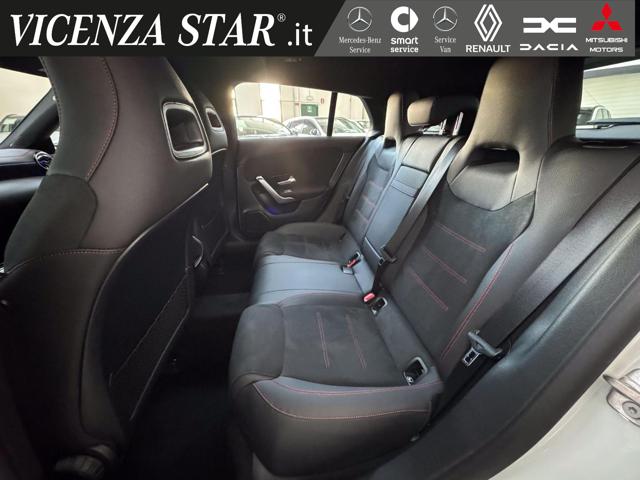 MERCEDES-BENZ CLA 200 usata, con Chiusura centralizzata