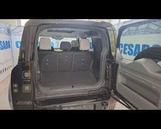 LAND ROVER Defender usata, con Luce d