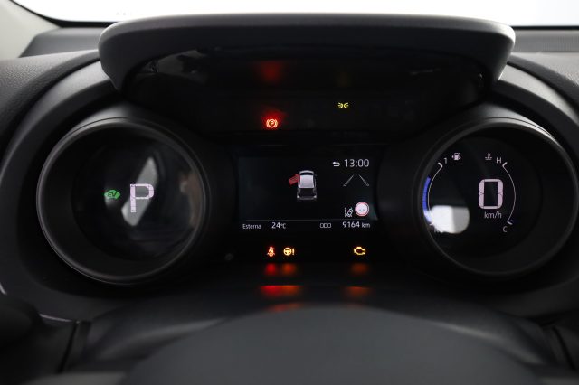 TOYOTA Yaris usata 6