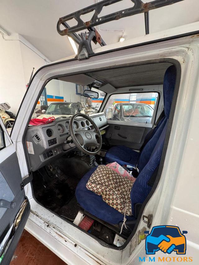 SUZUKI Samurai usata 13