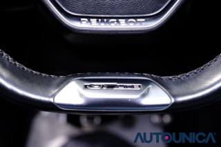 PEUGEOT 3008 usata, con Touch screen