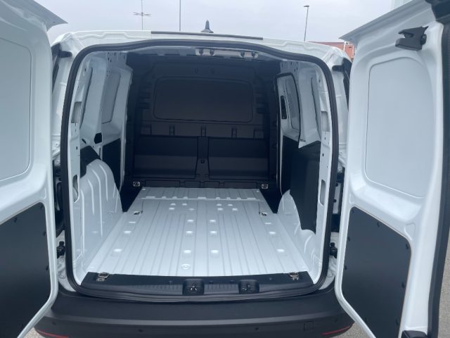 FORD Transit Connect usata, con Autoradio
