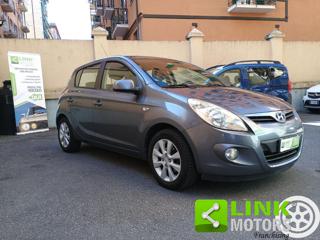 HYUNDAI i20 usata, con Airbag laterali