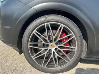 PORSCHE Cayenne usata, con Autoradio
