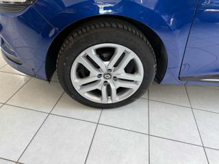RENAULT Clio usata, con Airbag testa