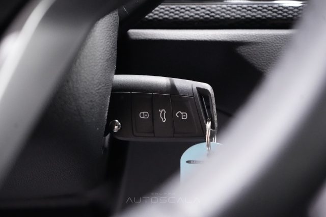 VOLKSWAGEN Polo usata, con Touch screen