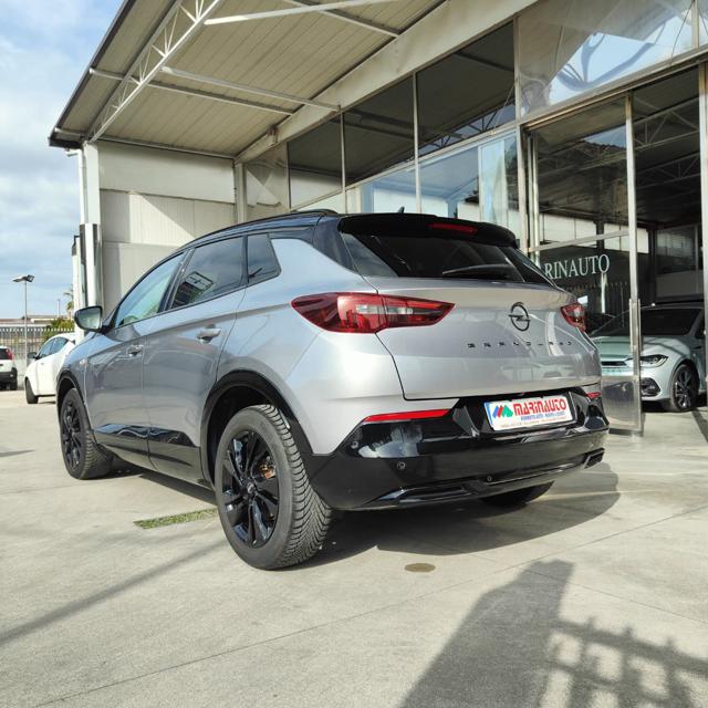 OPEL Grandland usata, con Autoradio
