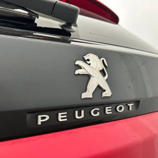 PEUGEOT 3008 usata, con Sensore di luce