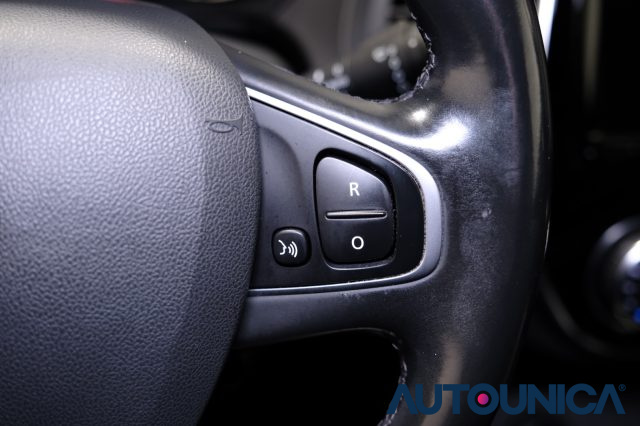 RENAULT Captur usata, con Fari LED