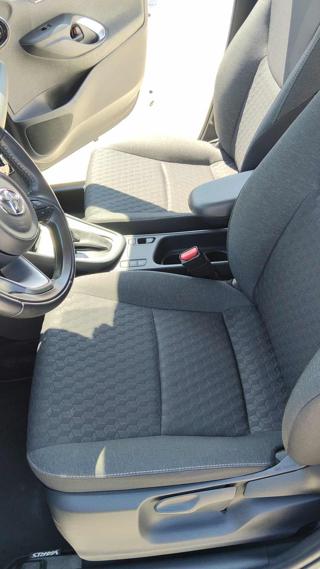 TOYOTA Yaris usata, con ESP