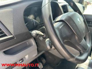 PEUGEOT Expert usata, con Volante multifunzione