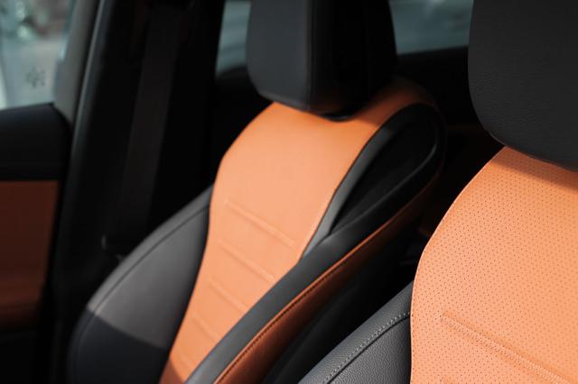 MERCEDES-BENZ GLC 220 usata, con Sedili riscaldati