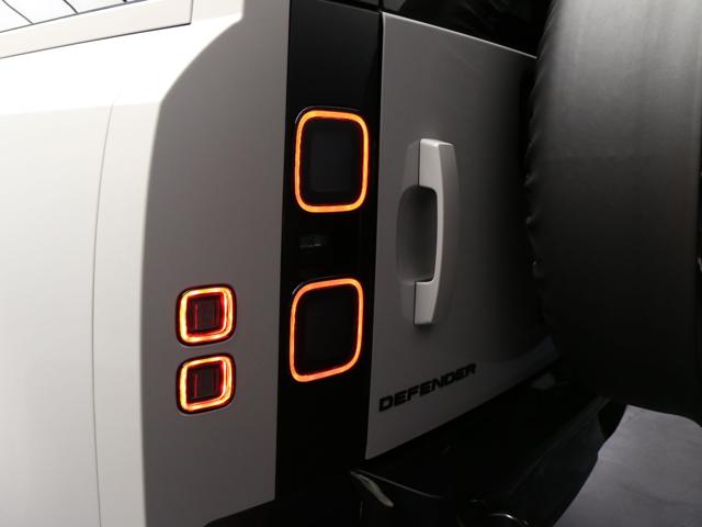 LAND ROVER Defender usata, con Cruise Control