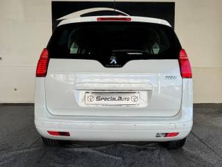 PEUGEOT 5008 usata, con Sensori di parcheggio posteriori