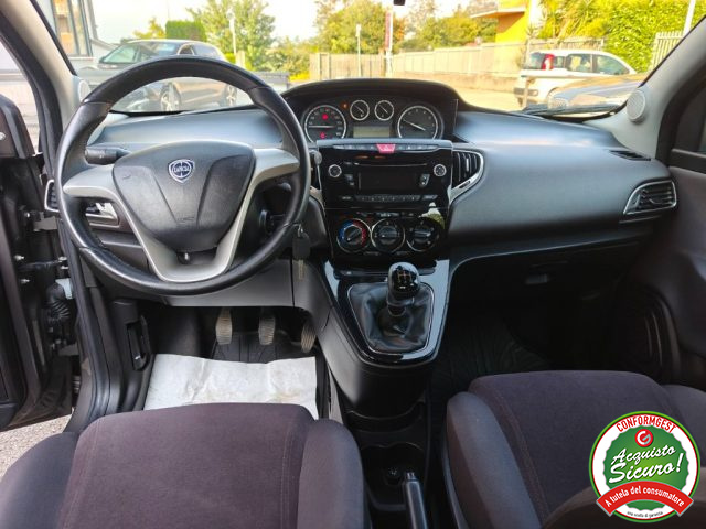LANCIA Ypsilon usata, con Controllo trazione