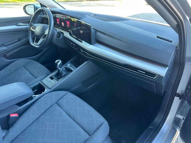 VOLKSWAGEN Golf Variant usata, con Climatizzatore