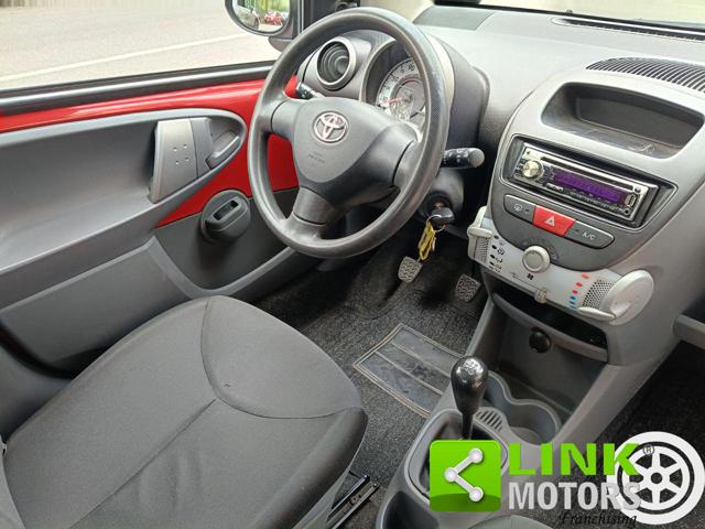 TOYOTA Aygo usata, con Isofix