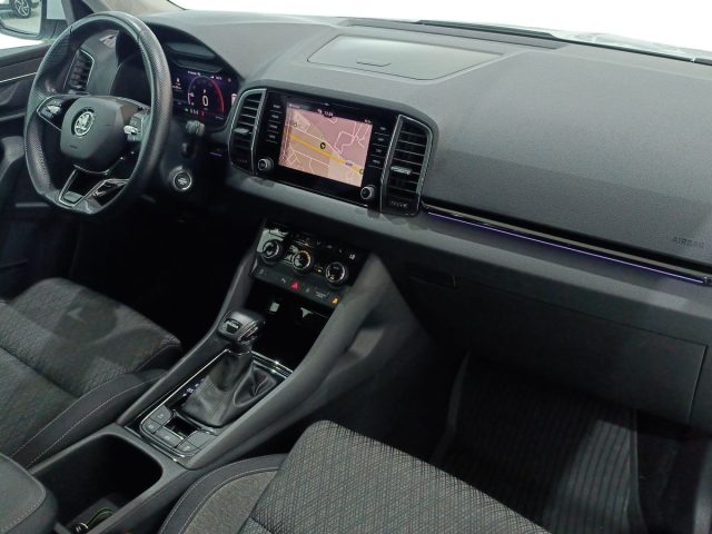 SKODA Karoq usata, con Fendinebbia