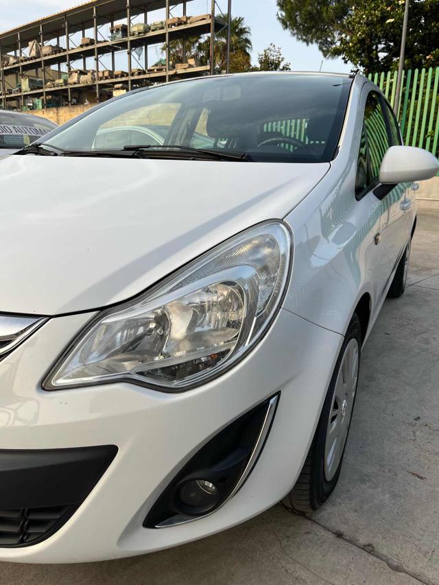 OPEL Corsa usata, con Alzacristalli elettrici