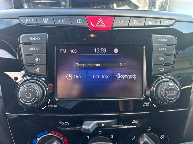 LANCIA Ypsilon usata, con USB