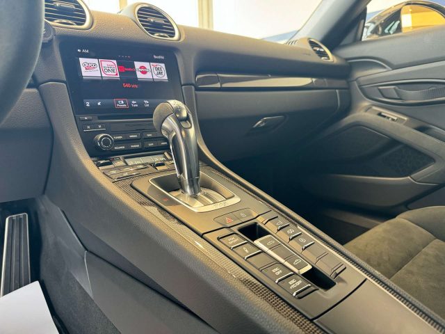 PORSCHE 718 Spyder usata, con Climatizzatore