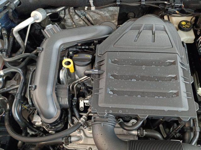 SKODA Kamiq usata, con Sensore di luce