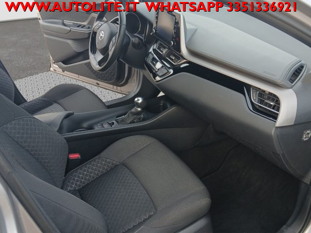TOYOTA C-HR usata, con Sedili riscaldati