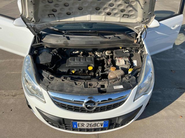 OPEL Corsa usata, con Controllo trazione