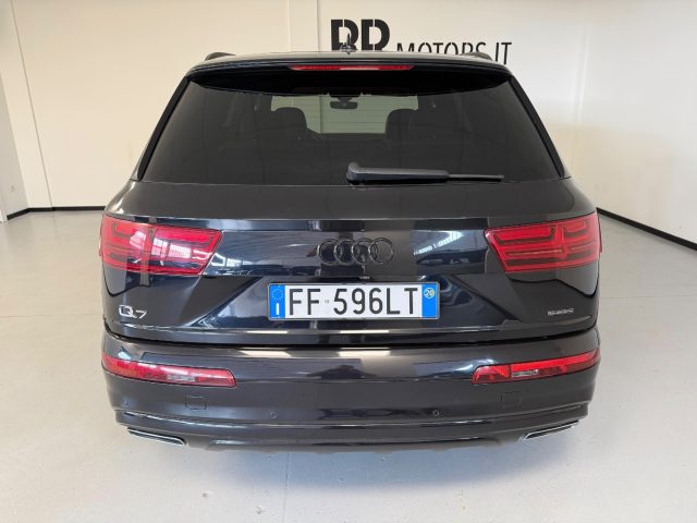 AUDI Q7 usata, con Boardcomputer