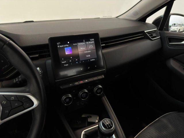 RENAULT Clio usata, con Climatizzatore