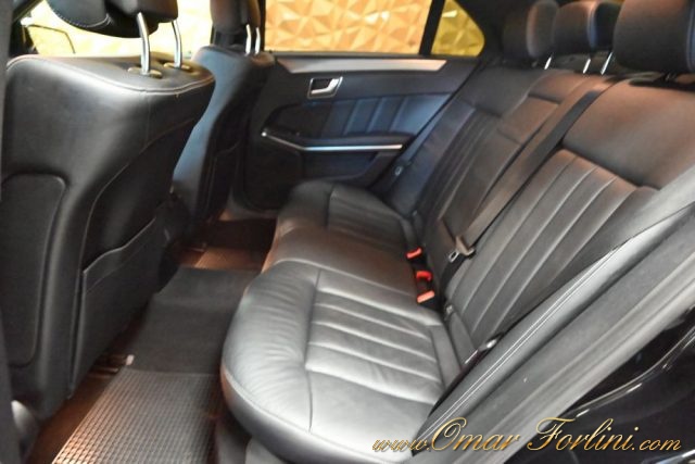 MERCEDES-BENZ E 300 usata 136