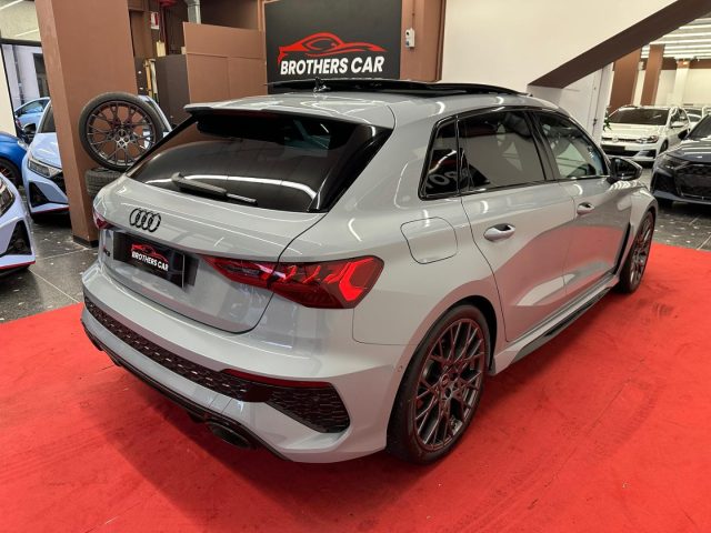 AUDI RS3 usata, con Autoradio