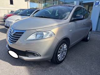 LANCIA Ypsilon usata, con Airbag